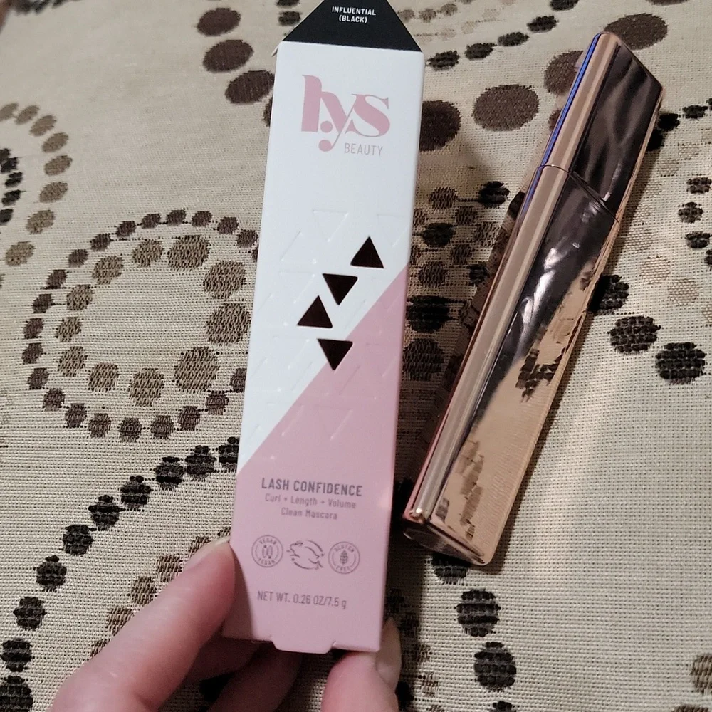 LYS Beauty Lash Confidence Curl + Length + Volume Black Mascara in Influ…